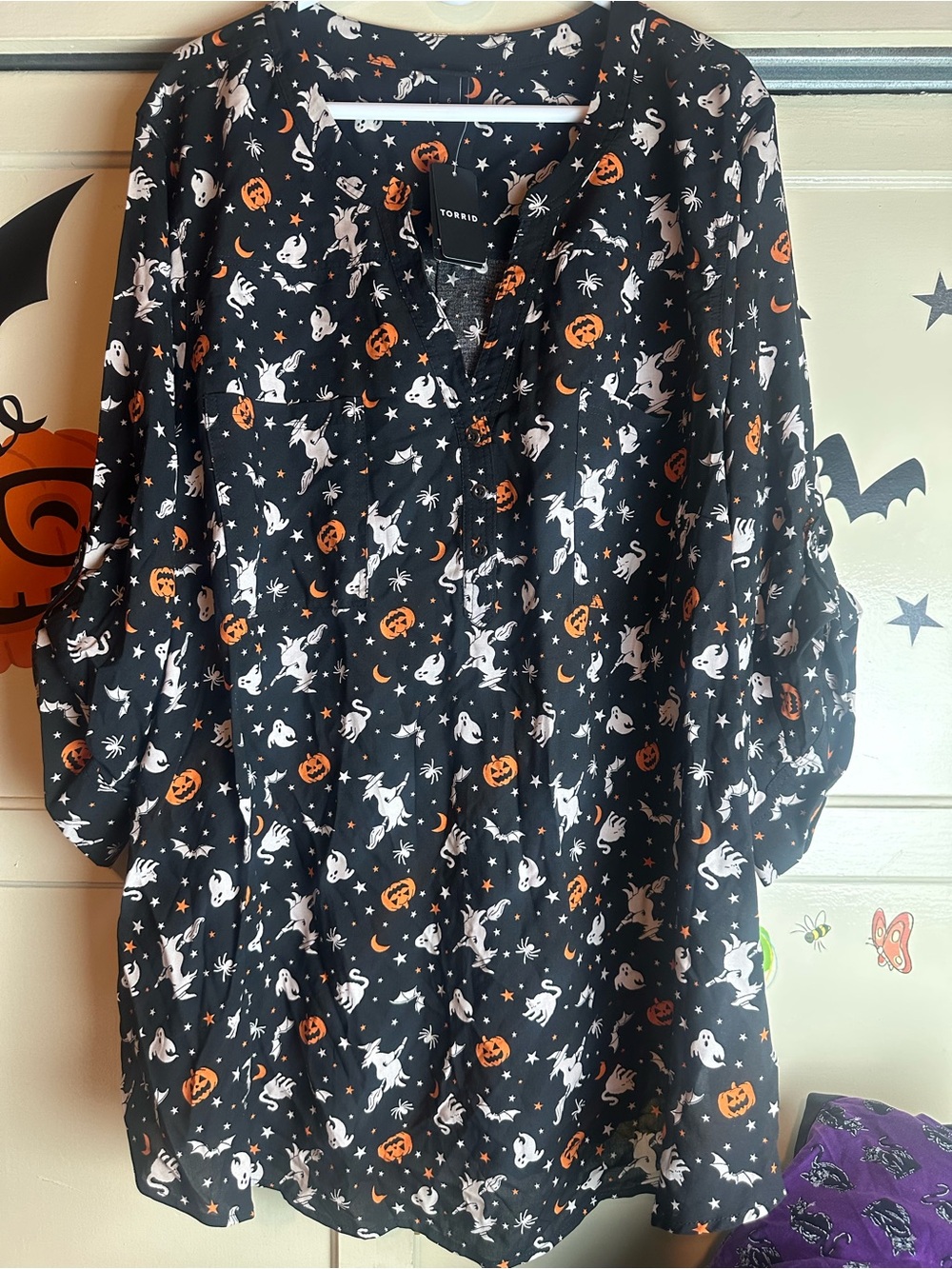 torrid Black Halloween Print blouse size 6X